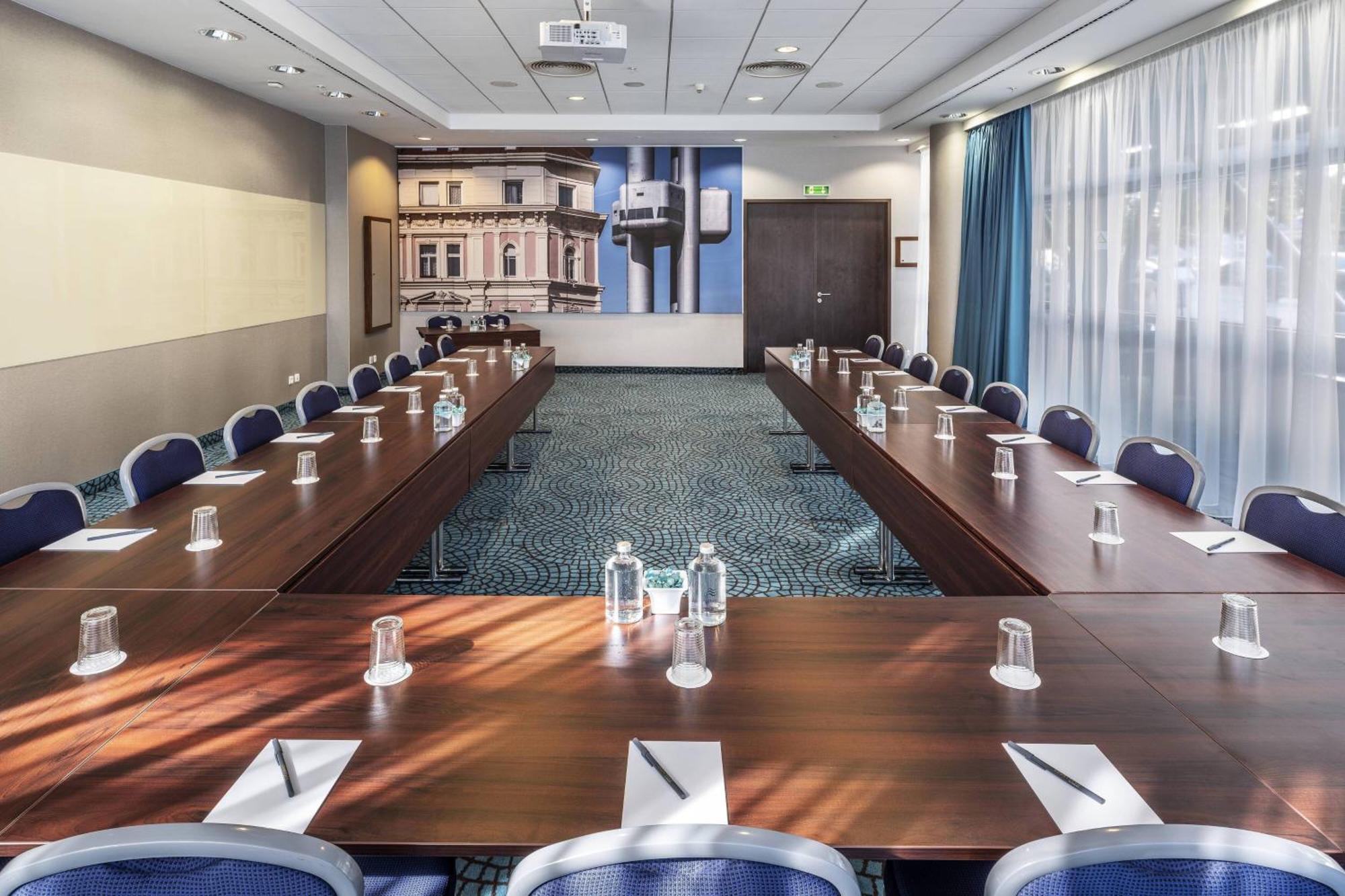Courtyard By Marriott Prague City Bisnis foto
