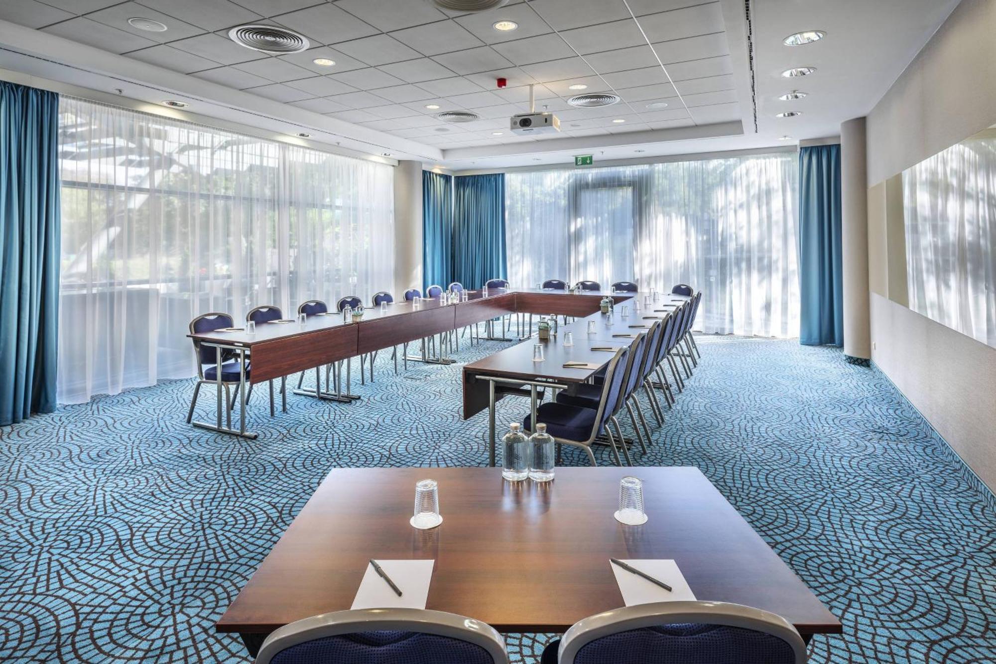 Courtyard By Marriott Prague City Bisnis foto